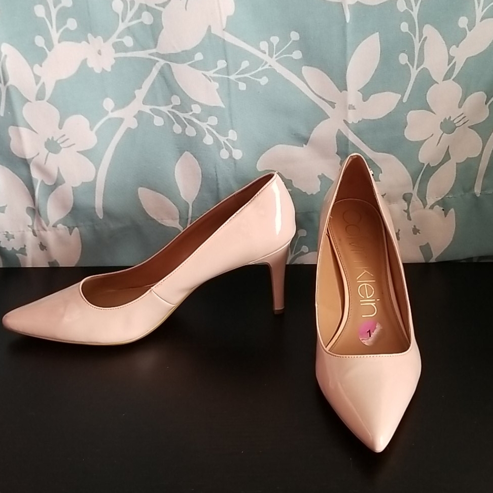 Calvin Klein Nude Low Heel Pointed Toe Pumps 11